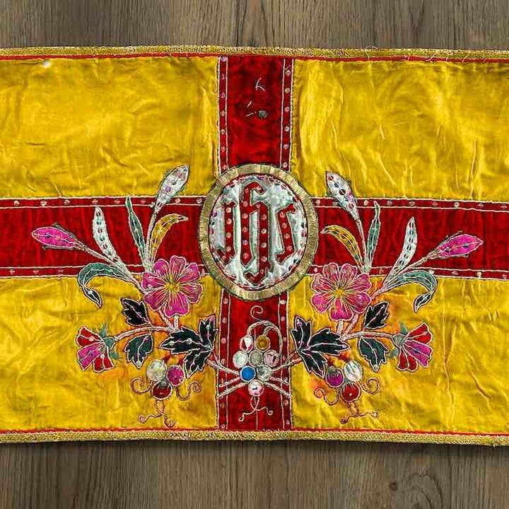 The Niger Bend - Vente Tapisserie/textile - Tissu d'autel en tissu ecclésiastique authentique de conception catholique vietnamienne IHS2