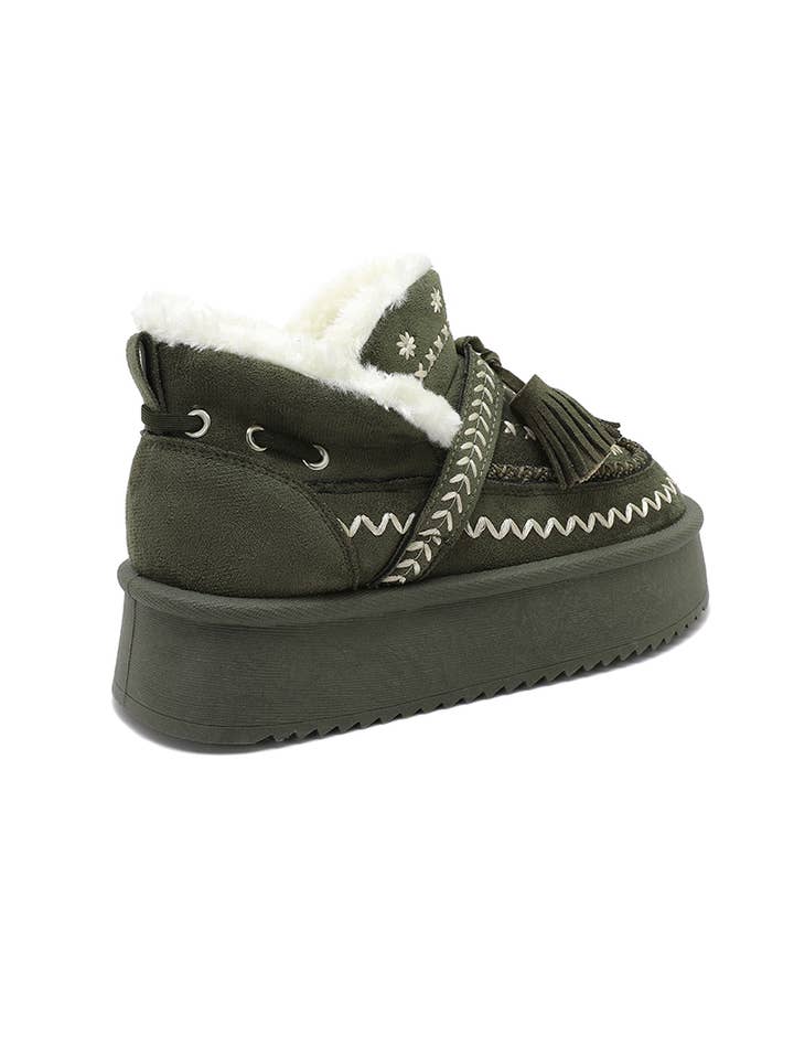 Joia Paris - Wholesale Boots - Women's - Warm boots with embroidery and tassels RU-2025