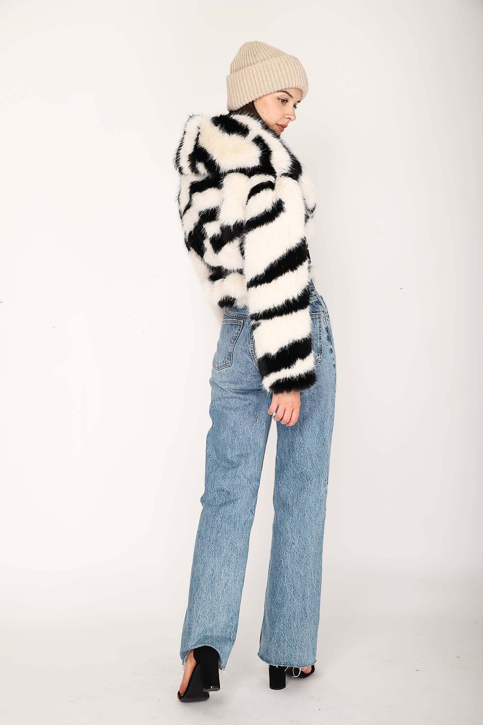 JAMILLA - Wholesale Fur/Faux Fur Coat - Women's - GIACCA ECOPELLICCA YV04422