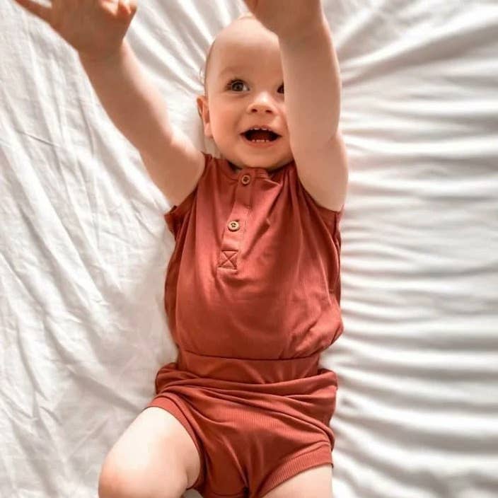 Shorts a coste in bambù - CRANBERRY per la vendita all'ingrosso da parte di Bear's Little Fish