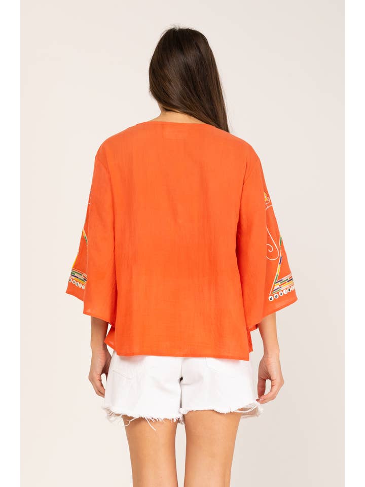 Peace & Love (CALAO IMPORT EXPORT S.L.) - Wholesale Blouse - Women's - PLAIN EMBROIDERED BLOUSE PR9011B11