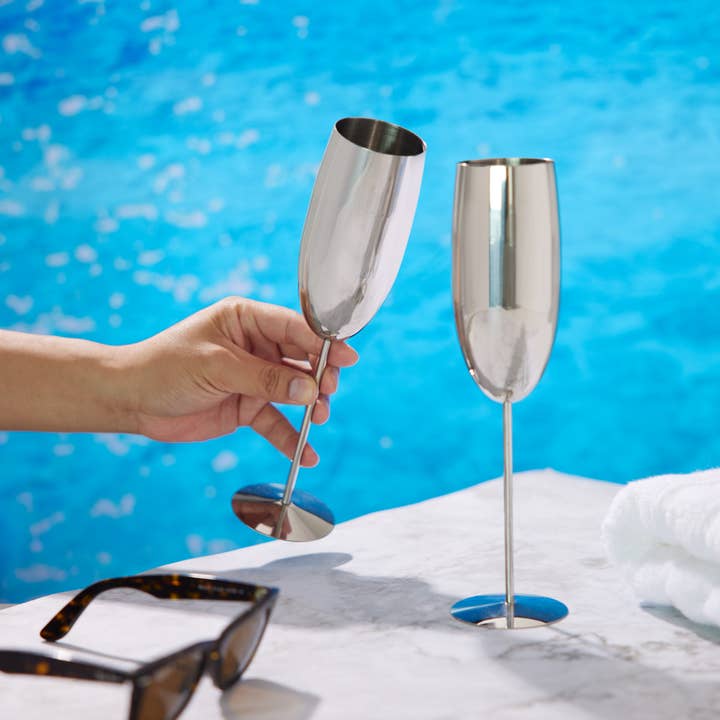Oak & Steel - Wholesale Champagne Flute - 4 Silver Champagne Flutes