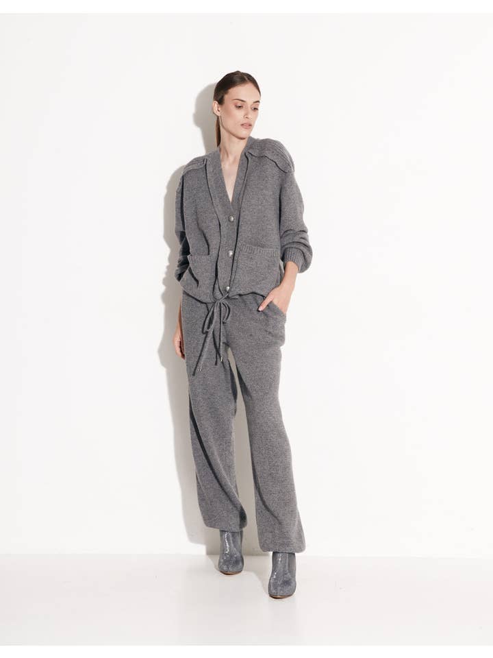 Aina Gasse - Wholesale Lounge Set - Women's - Helen Sweater & Pant Set5