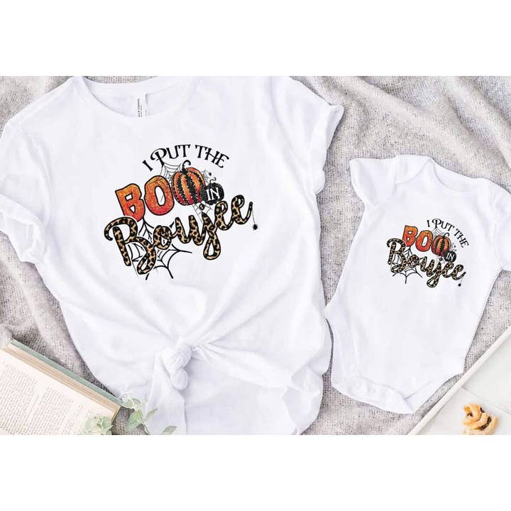 Eu coloco o Boo em Boujee Tee por atacado de Peach Closet