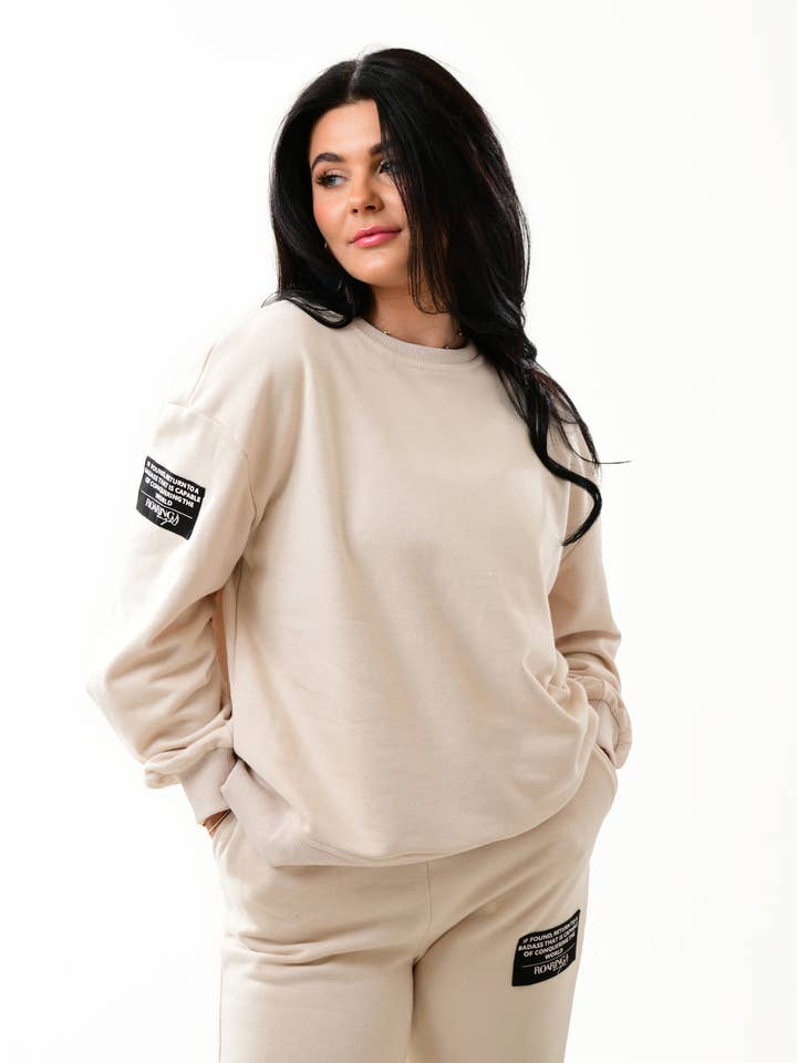 Lost & Found Crewneck Crewneck för wholesale av Roaring Angel