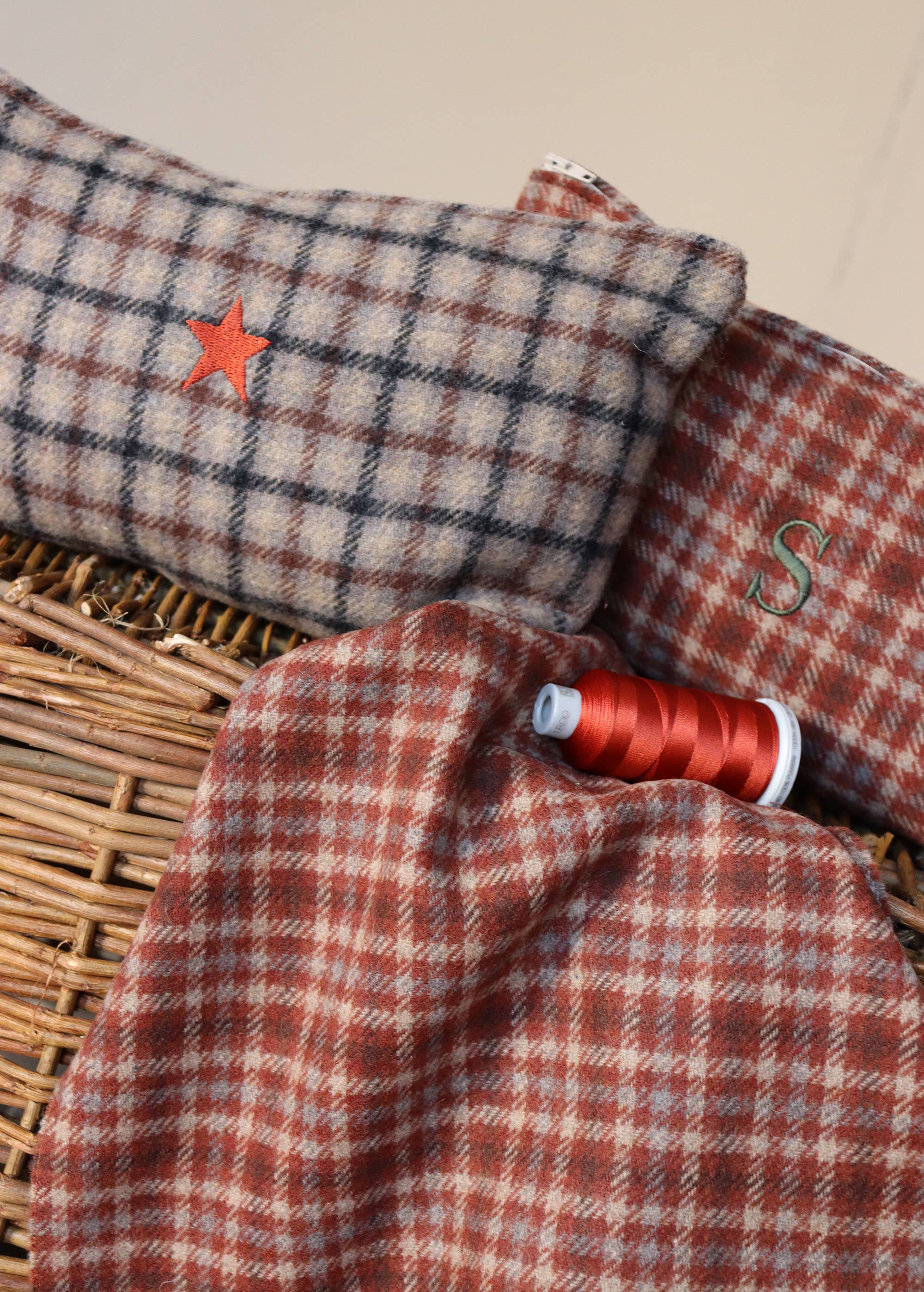 Giardino Segreto – Engroshandel Posetaske - Dame – Kan tilpasses ren uldkobling - Julegaveide1