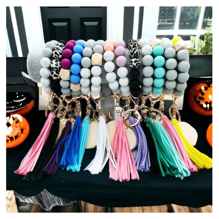 Silicone bead keychain bracelets with 2" light wood disc and for wholesale by ACC Sublimation Blanks