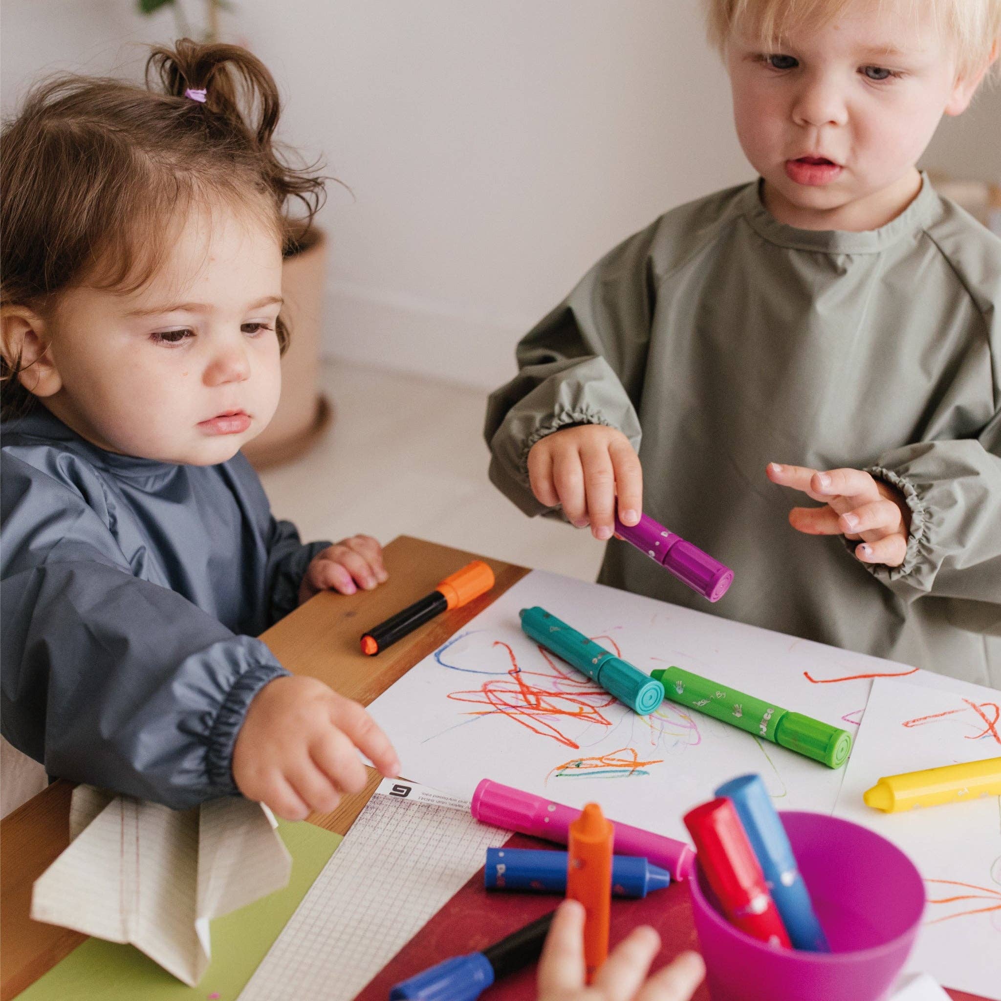 Perlimpinpin - Wholesale Bib - Baby - Bib with sleeves - Moss2