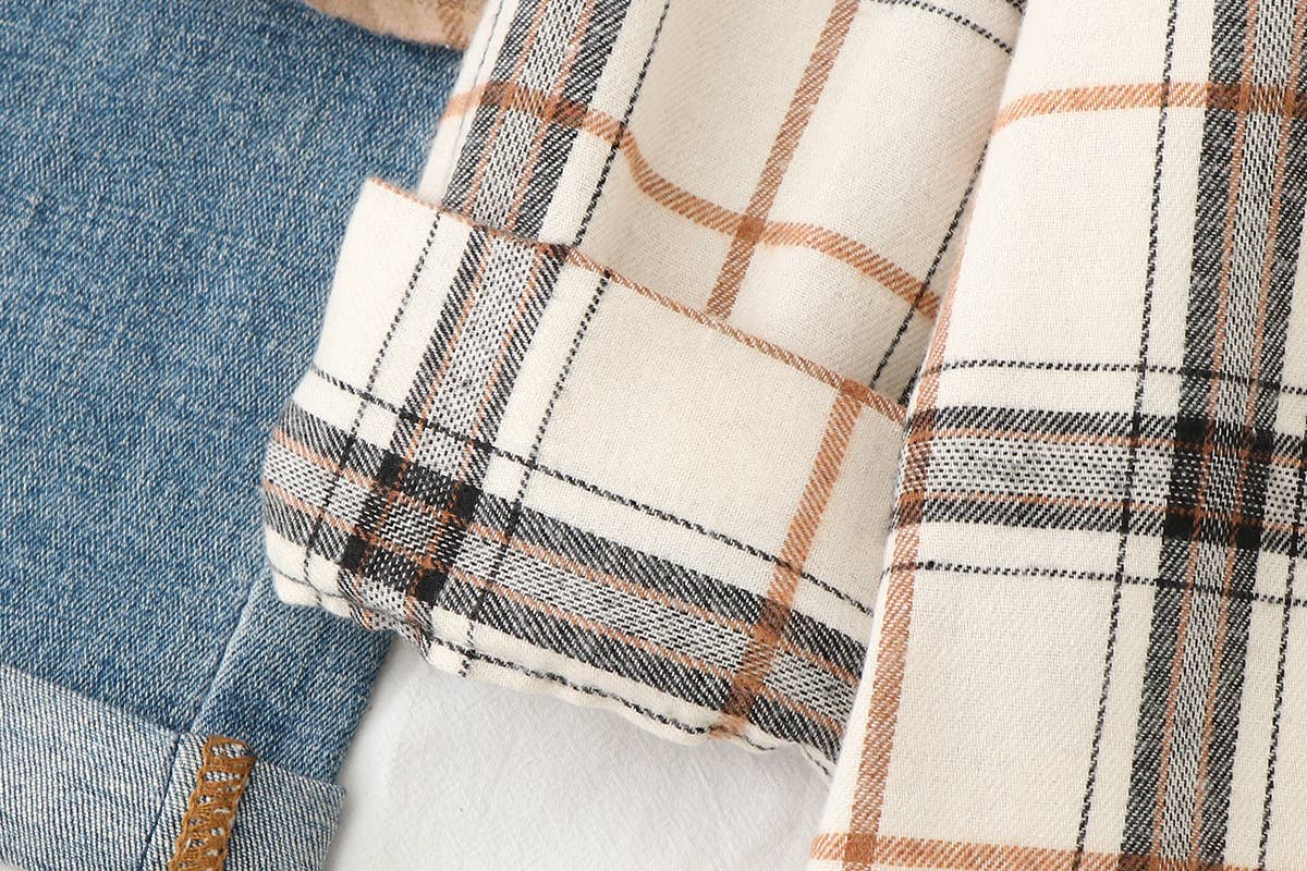 Rosa Clothing - Wholesale Button Down Shirt - Women's - Essential Basic Relaxed plaid cotton blend button-down shirt22