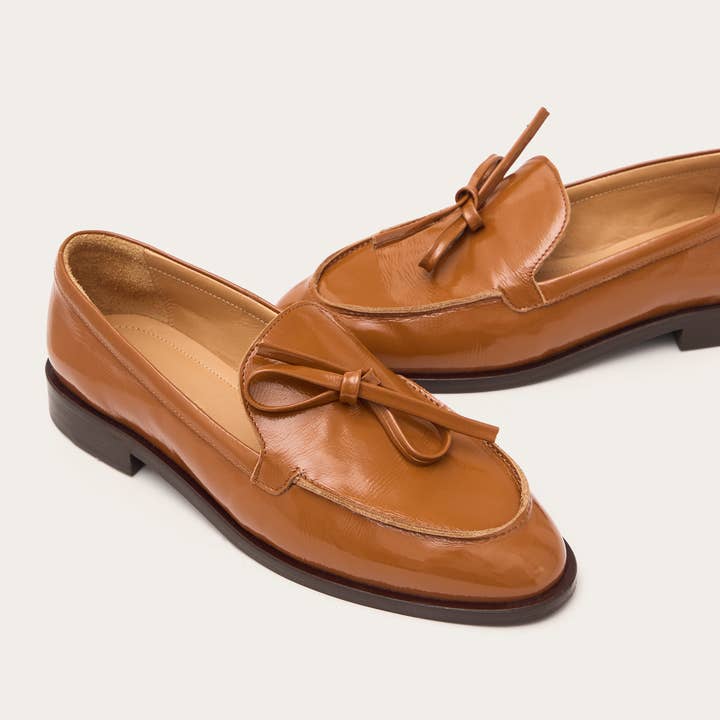 amber Raphael Flats, glossy caramel for wholesale on Faire7
