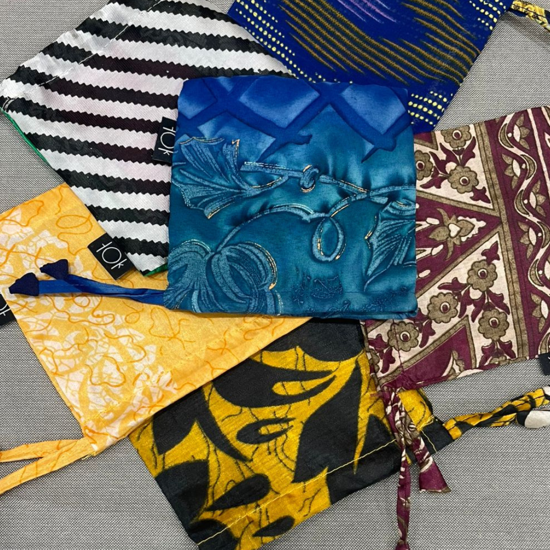 House of Kraft Jewelry & Accessories - Wholesale Gift Bag Set/Pack - Gift Pouches | Upcycled Silk Pouch | Pack Silk Gift Pouch11