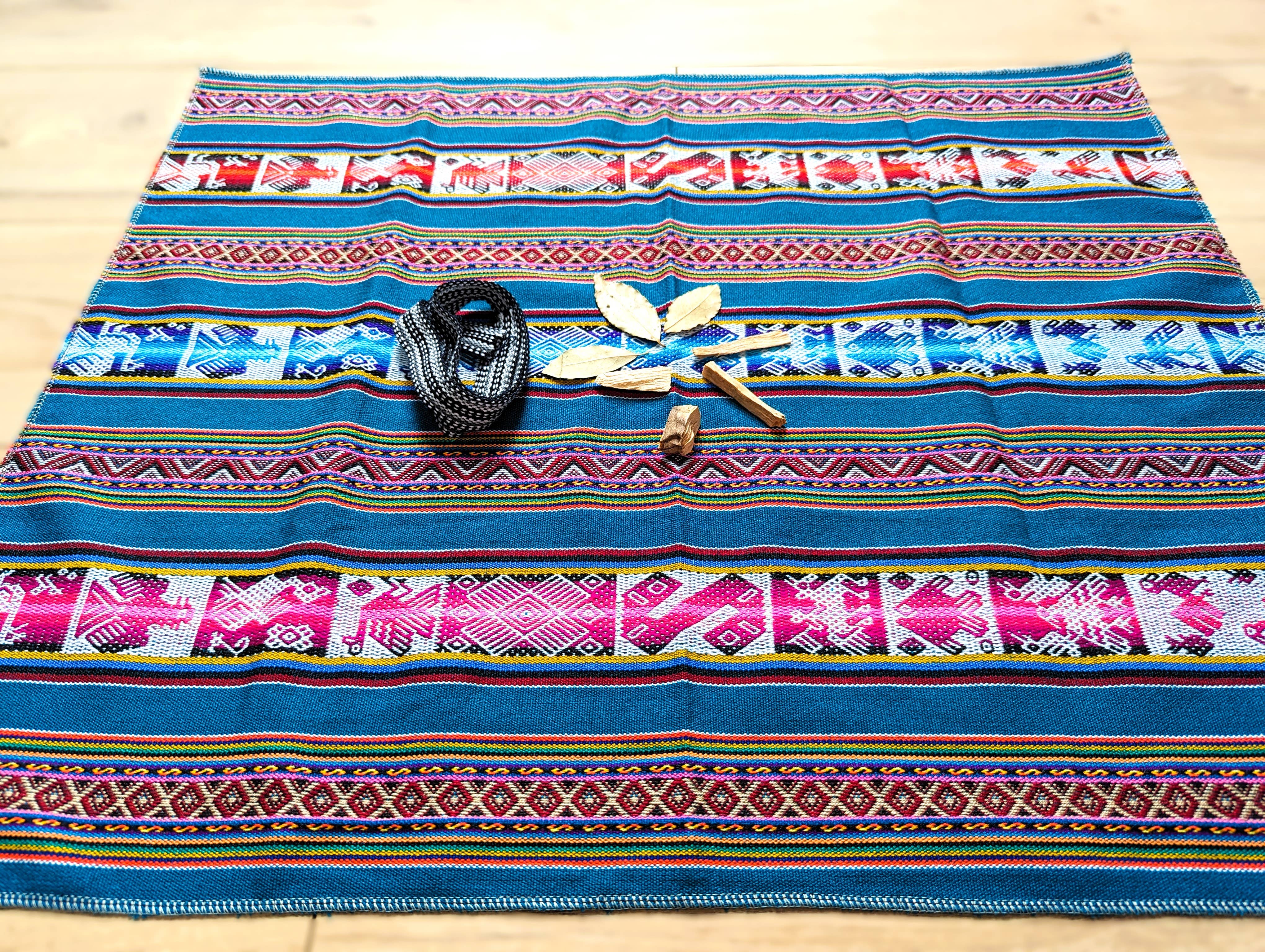 Zia's Beauties – Großhandel Tischdecken – Pack mit 10 Mestana-Tischdecken – Schamanische Tischdecke Modell Chincheros5