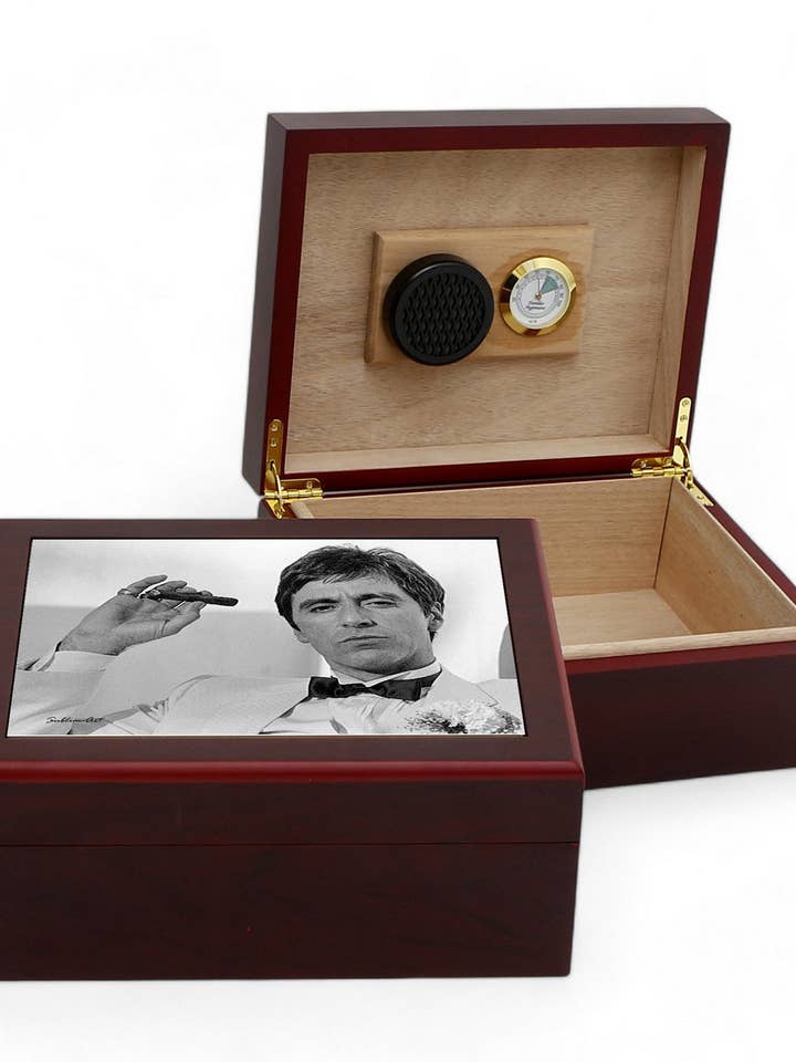 CIGAR HUMIDOR BOX: Luxury Mahogany Satin Finish fully lined in Cedar Wood - Al Pacino for wholesale by SublimArt