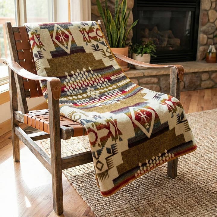 Sydväst Alpaca Queen/Pläd – Sandsten Vändbar för wholesale av Alpaca Threadz