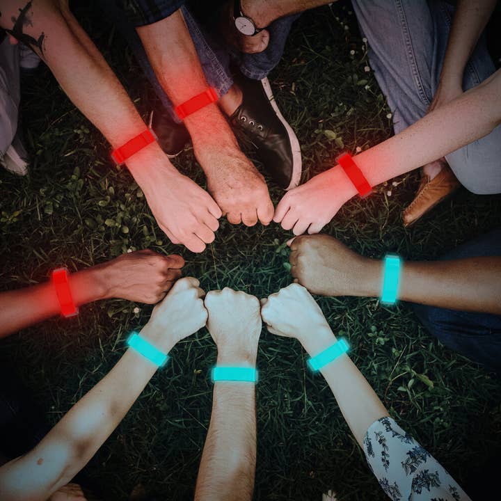 Squad Hero - Wholesale Sporting Game - Kids & Baby - Light-up Capture The Flag Game Illuminated
