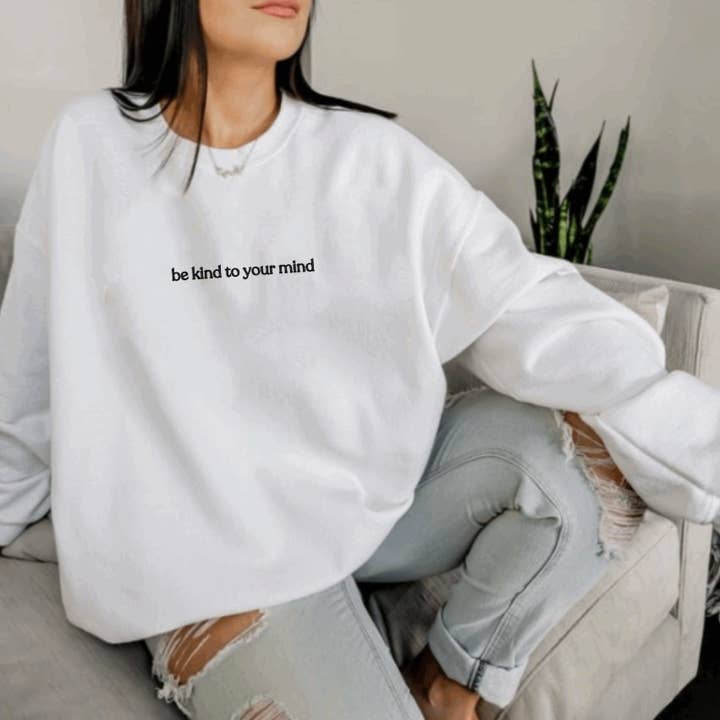 Sei nett zu deinem Geist Sweatshirt Manifest Motivations-Sweatshirt inspirierendes Sweatshirt Unternehmerhemd Positivitäts-Sweatshirt für den Großhandel von 37 West Co