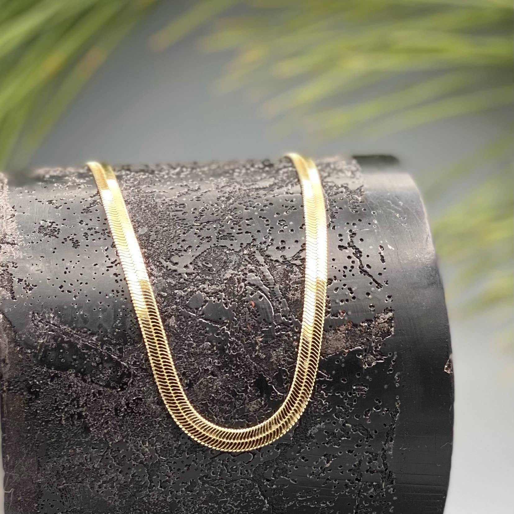 Something Silver – wholesale Kedjehalsband – 3 mm fiskbenslänk i kedja1