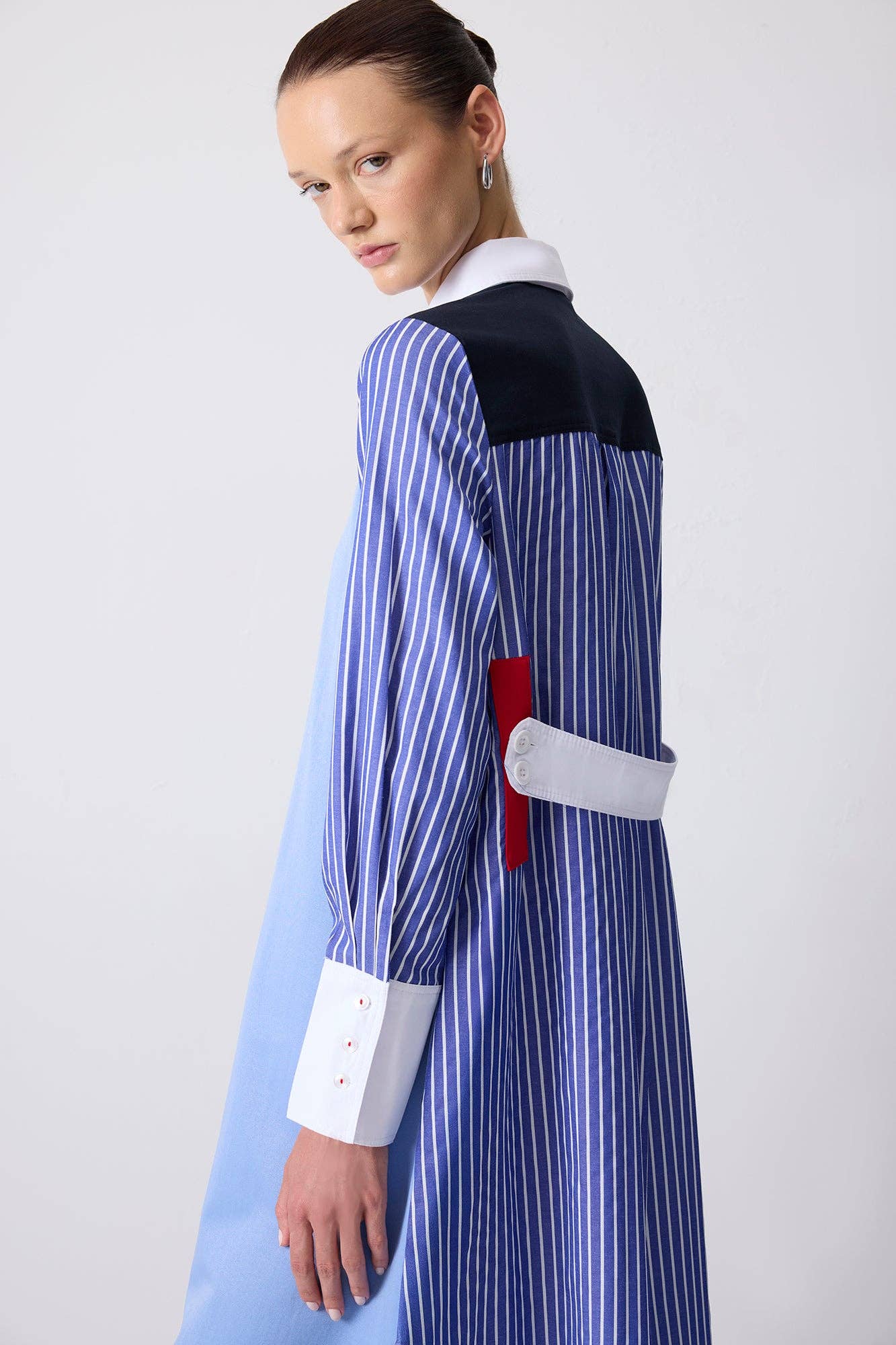 Mavi FARBGEBLOCKTES HEMDKLEID - BAUMWOLLMISCHUNG für den Großhandel auf Faire0