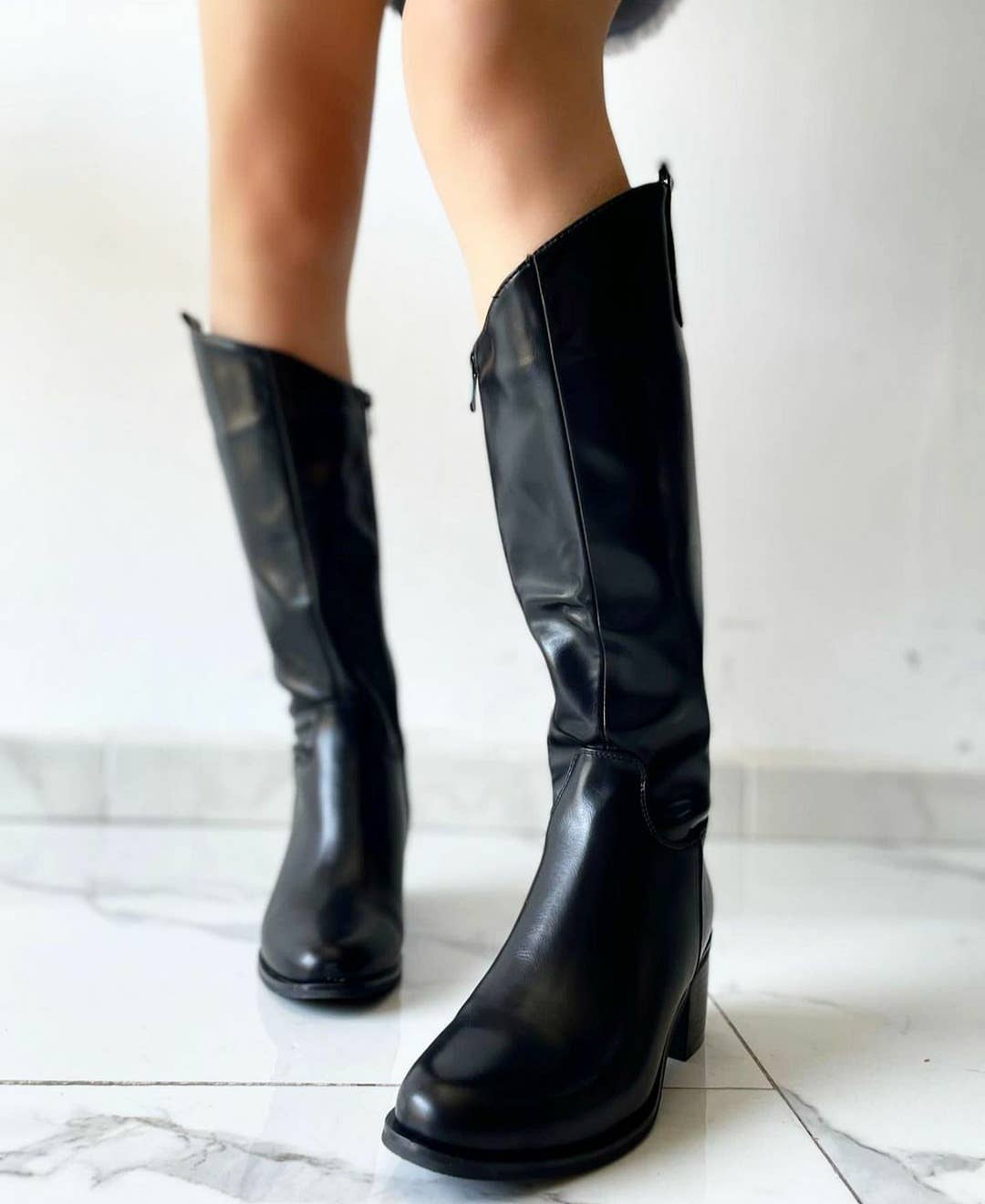 NEGRO ASYMMETRIC BOOT for wholesale on Faire