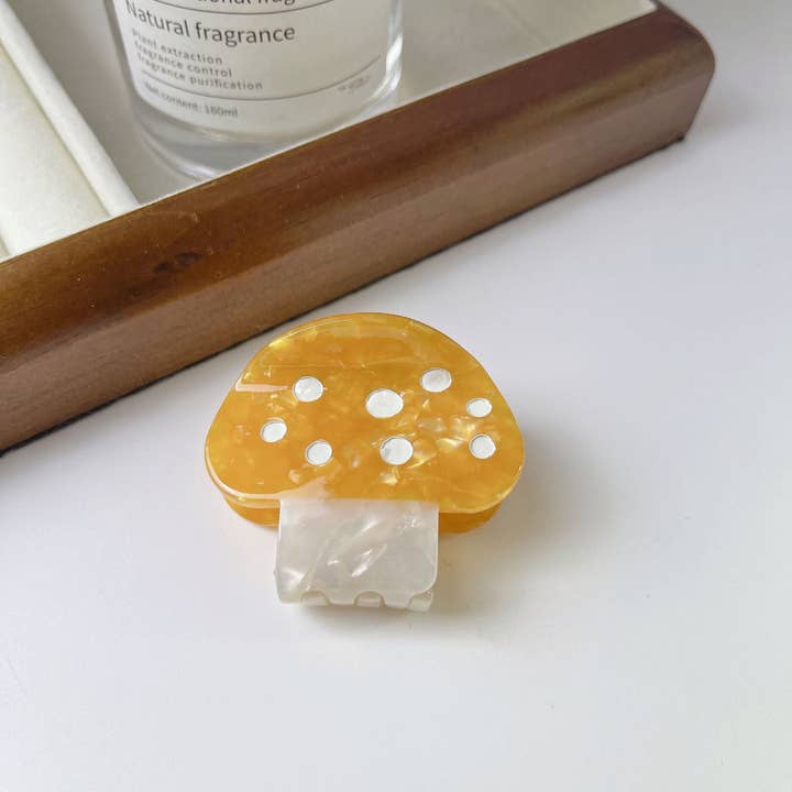 WEST AUSSIE SUPPLIES - Wholesale Hair Clip - Women's - Beau - Fashionable Mushroom Hair Clip
