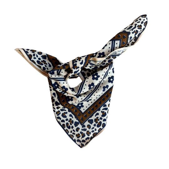 Love Explorers - Wholesale Scarf - Women's - Leopard scarf - My little essential flower brown0