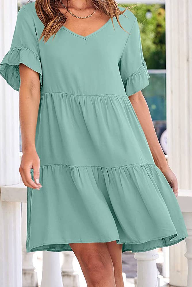 UNISHE - Vendita all'ingrosso Vestito - Donna - Abito A Balze Con Volant Con Scollo A V Semplice E Tasche MD03817