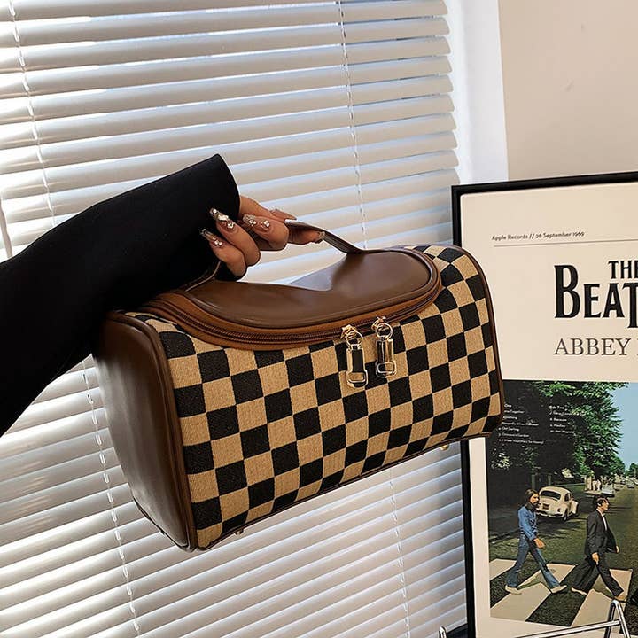 ACCITY - Wholesale Makeup/Cosmetic Bag - NEW CHECKERBOARD LARGE-CAPACITY COSMETIC BAG_CWAB44914