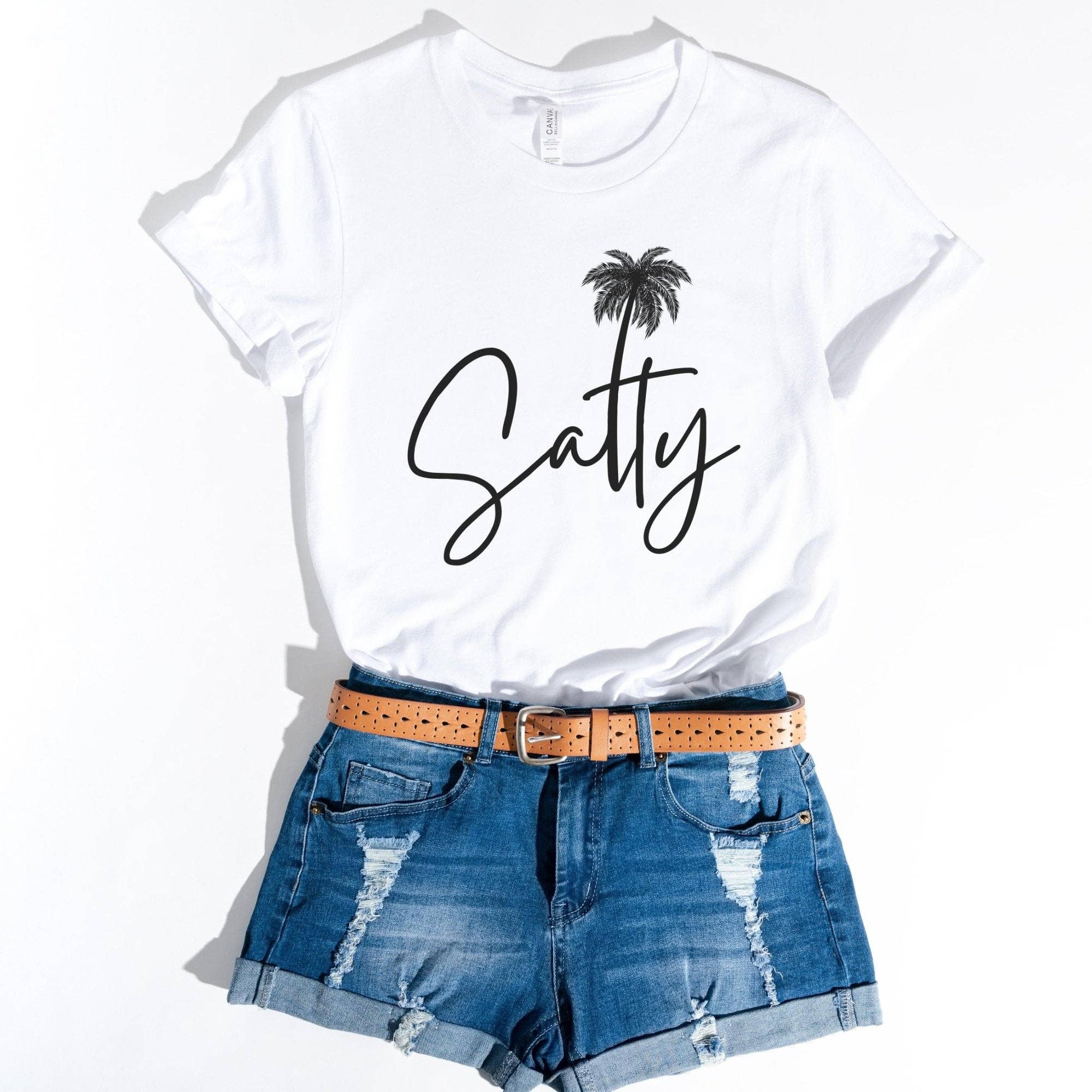 Trendznmore - Modern Graphic Apparel - Vente T-shirt à imprimés – femme - T-shirt illustré Salty Beach0