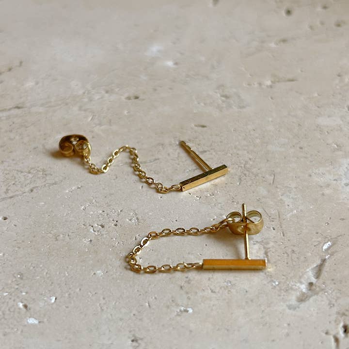 Boem Collection - Wholesale Huggie Earrings - Noa Chain Huggies2