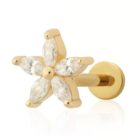 Boucle d'oreille à dos plat avec petite fleur scintillante pour la vente par Scream Pretty - Recycled Sterling Silver Jewellery