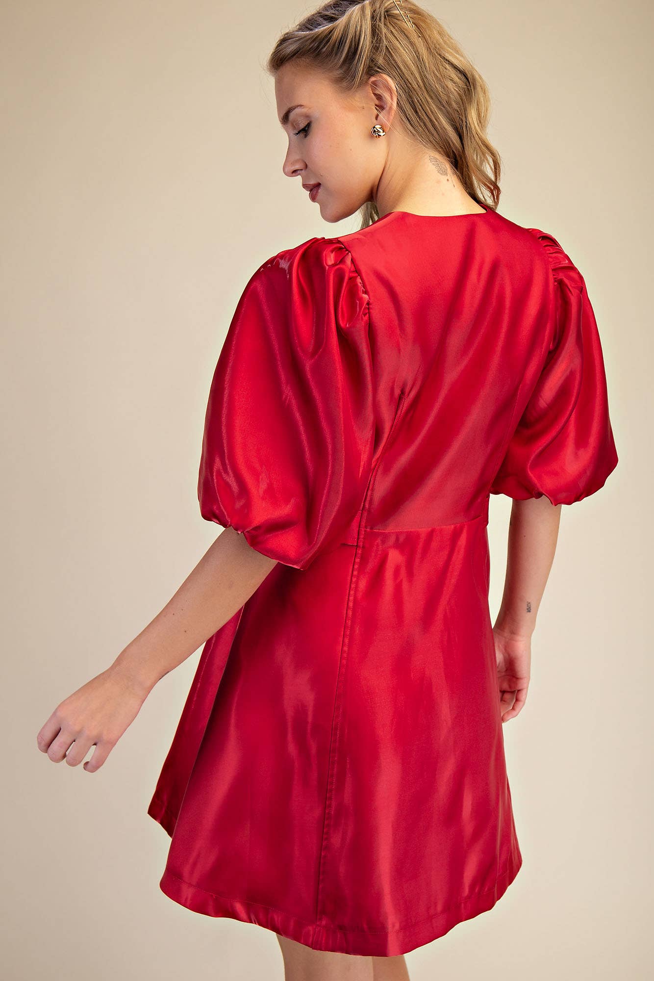 Glam - Wholesale Dress - Women's - Collar Neck Puff Sleeve Waist Detail Shiny Mini Dress13