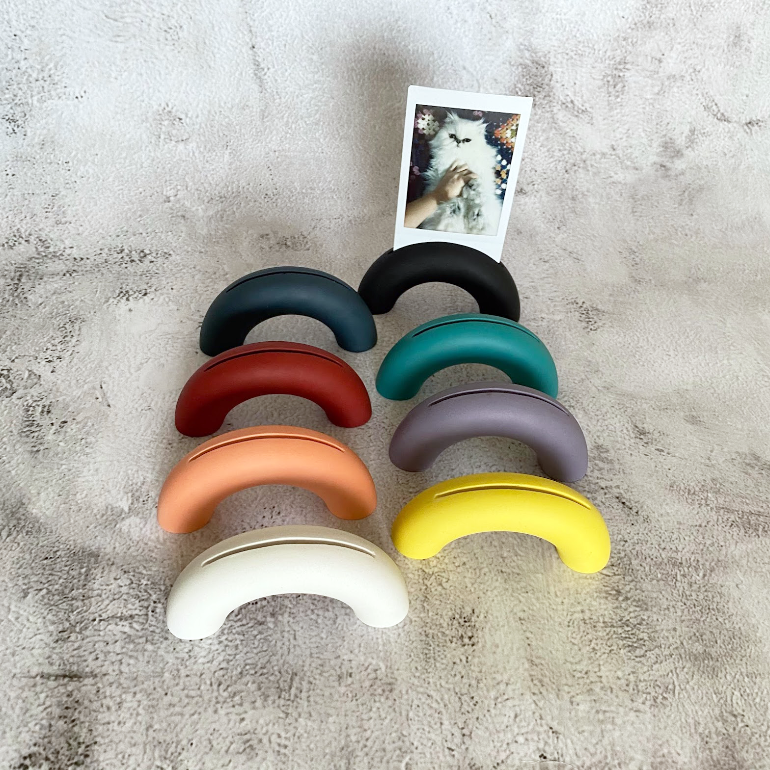 Lines+Dots – wholesale Picture frame stand – Photo Holders - Jesmonite Handmade Photo Stands - Arch Shape10