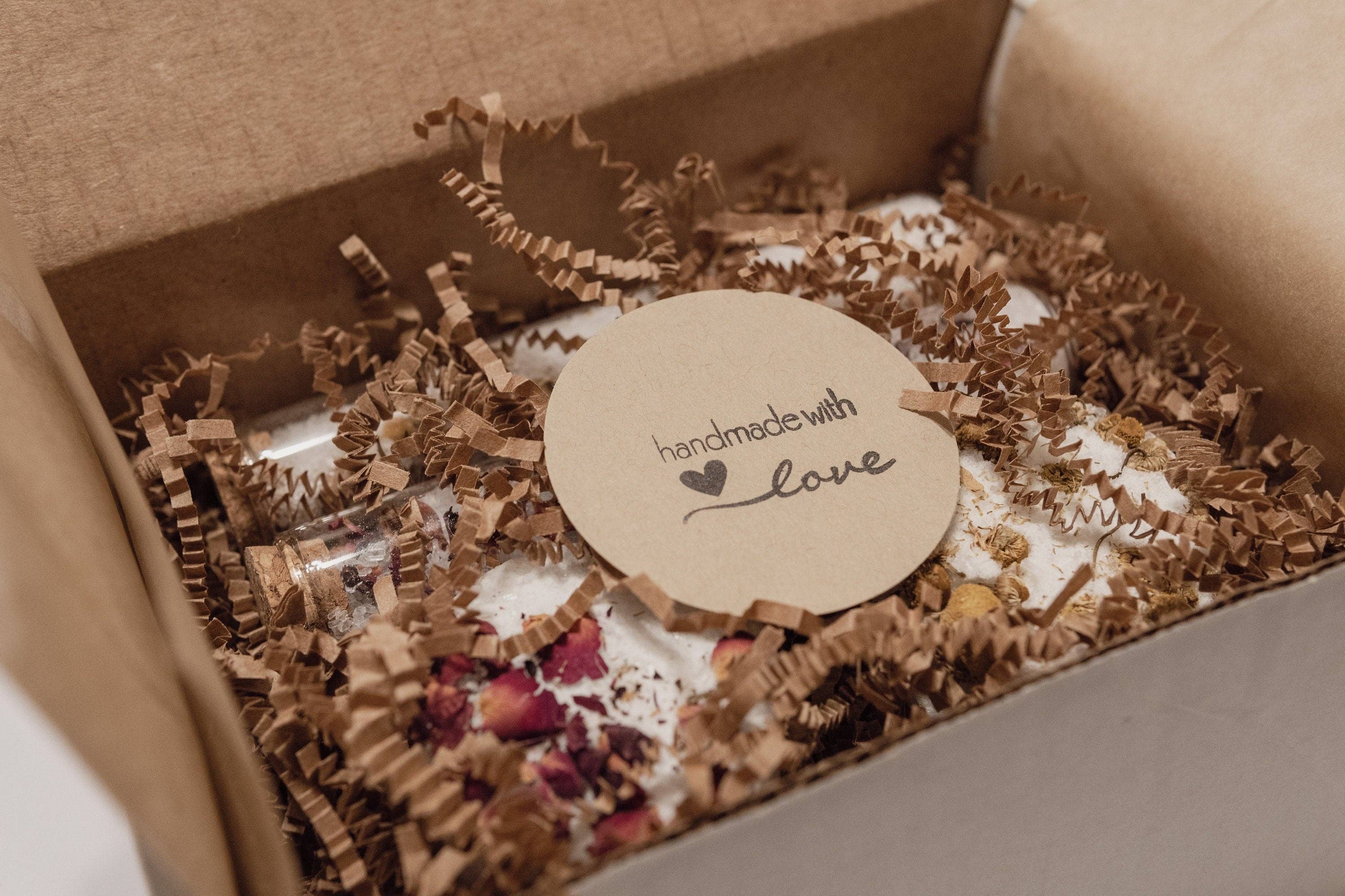 Hera By Hera Bath and Body – wholesale Bath salts – Rose and Chamomile Bath Salts Tubes Gift Set | Bath Bomb Set | Holiday Gift | Stocking Stuffer4