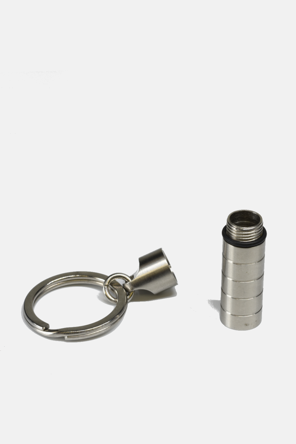 Curated Basics – Engroshandel Nøglering - Unisex – Stål nøglering Cash Tin1