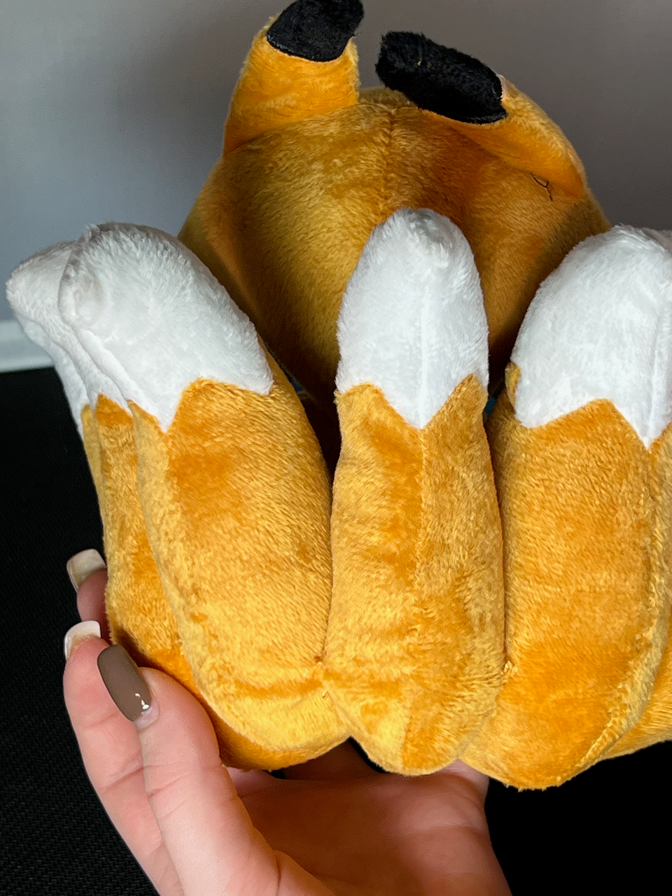 Weekend Anime & Games - Wholesale Stuffed/Plush Toy - Kids & Baby - Mascot Nine Tailed Fox holding 20 sided Die Plush4