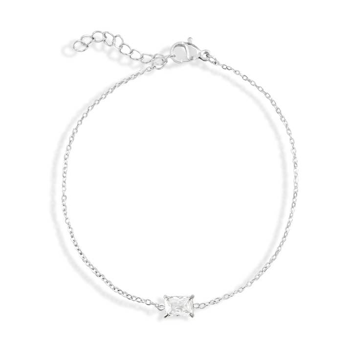 PULSEIRA COM PINGENTE DE ESMERALDA DELICADA PEYTON PRATEADA por atacado de MAI DESIREE