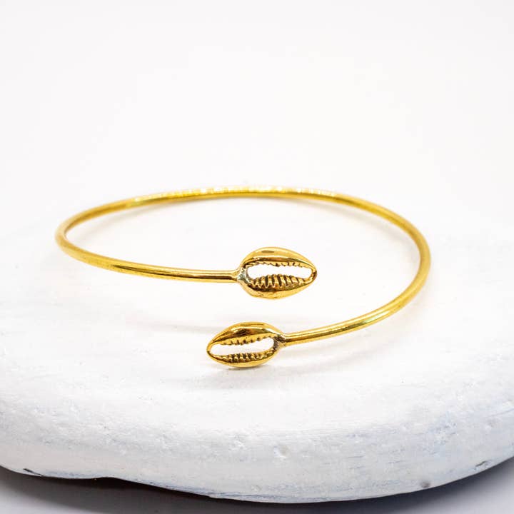 Pulseira Cowry Latão por atacado de Baizaar