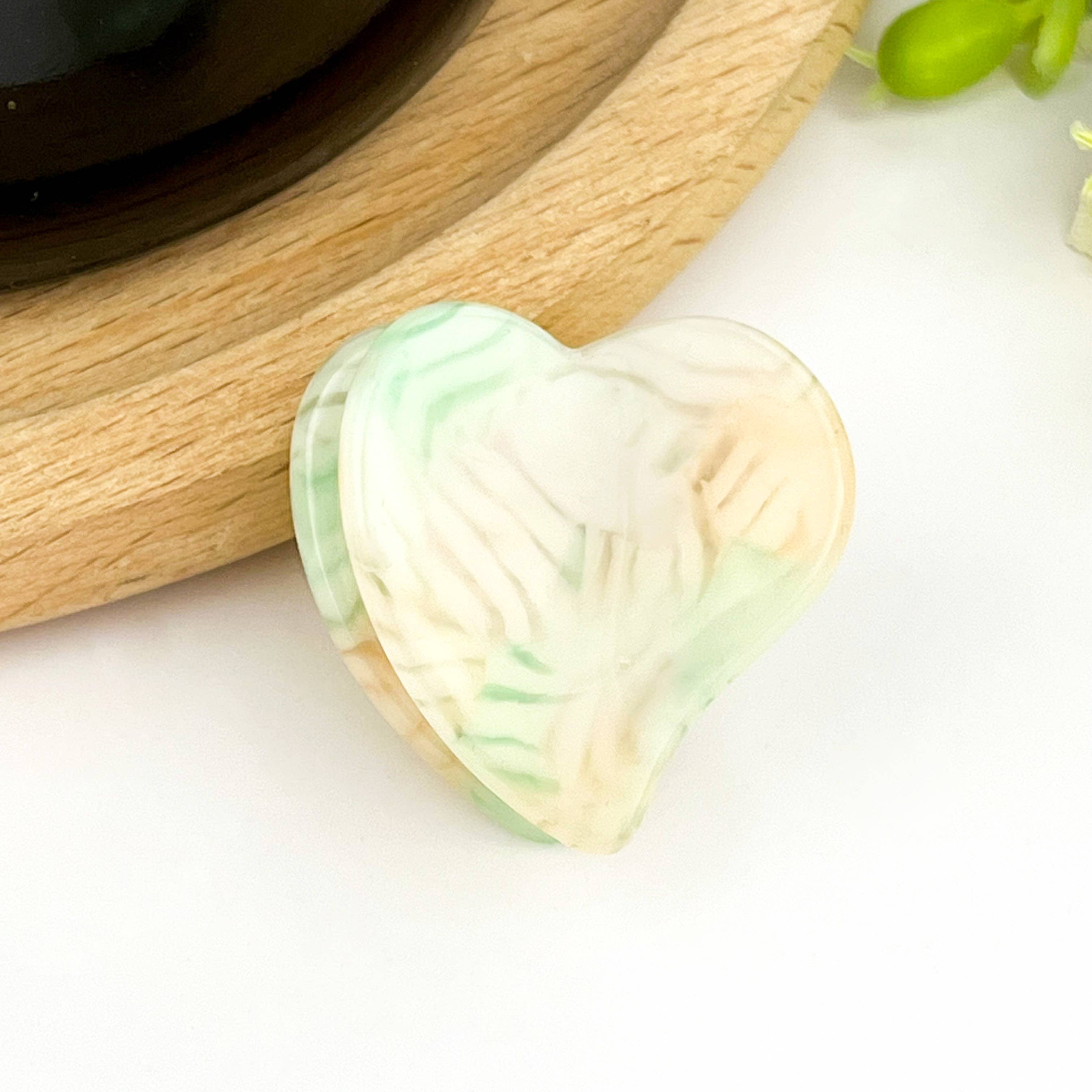 TheDivaSoap - Vente Pince à cheveux – femme - Pince à cheveux mignonne en acétate en forme de mini cœur, pince à cheveux pour la Saint-Valentin4