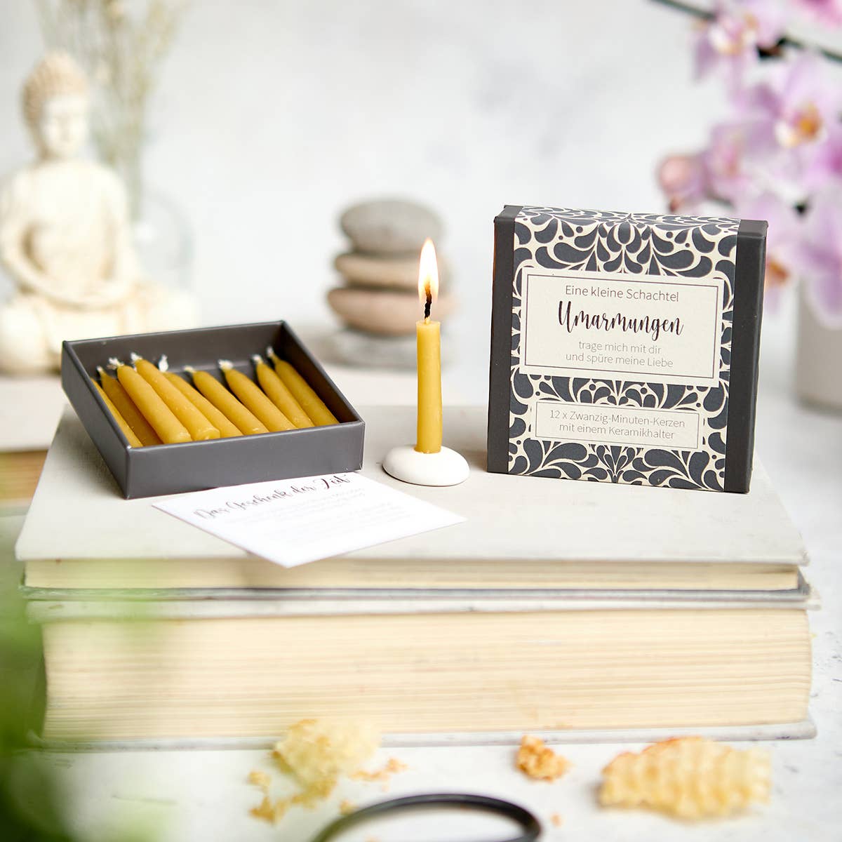 Cotton & Grey - Wholesale Tapered candle/candlestick - A little box of Hugs (Vintage)8