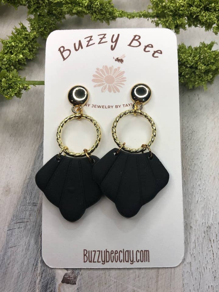 Scallop Dangles with Ring for wholesale by Buzzy bee clay