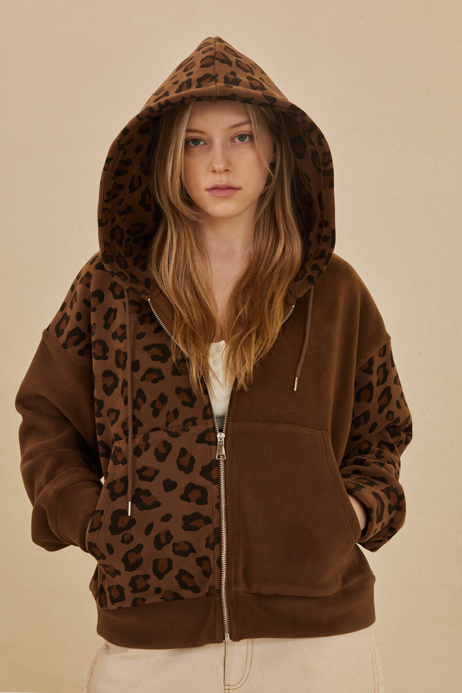 Mello. - Wholesale Hoodie - Women's - Zip Up hooded Sweatshirt with Leopard Print0