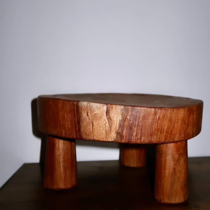 Tripode Lobi court ( senoufo ) pour la vente par Maison DyAnge