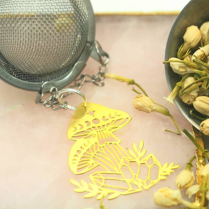 Loveyenergy & Blessings - Wholesale Tea Strainer/Infuser - Mystic Garden Gold Loose Leaf Tea Infuser3