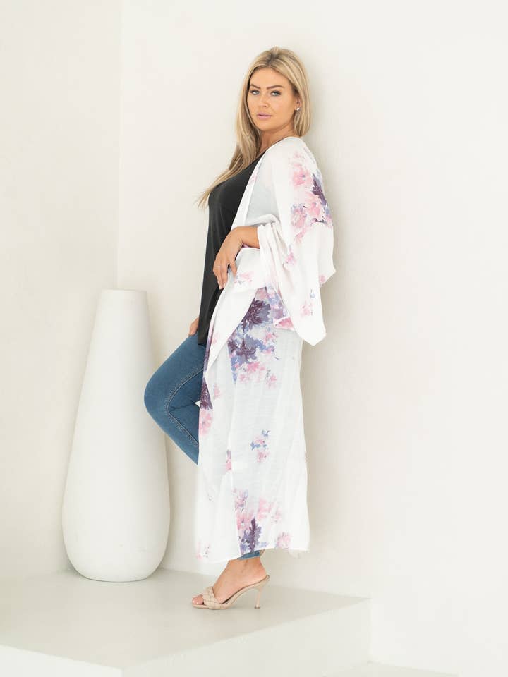Shop T.K.S - Vendita all'ingrosso Kimono - Donna - Copricostume da spiaggia Chelsea bianco con motivo floreale lungo1