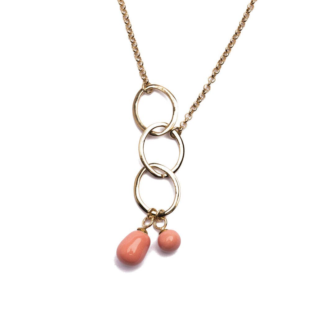 École d' Anaïs – wholesale Hänge-/berlockhalsband – Halsband Ghita med rolo-kedja i mässing och handgjorda keramikhängen1