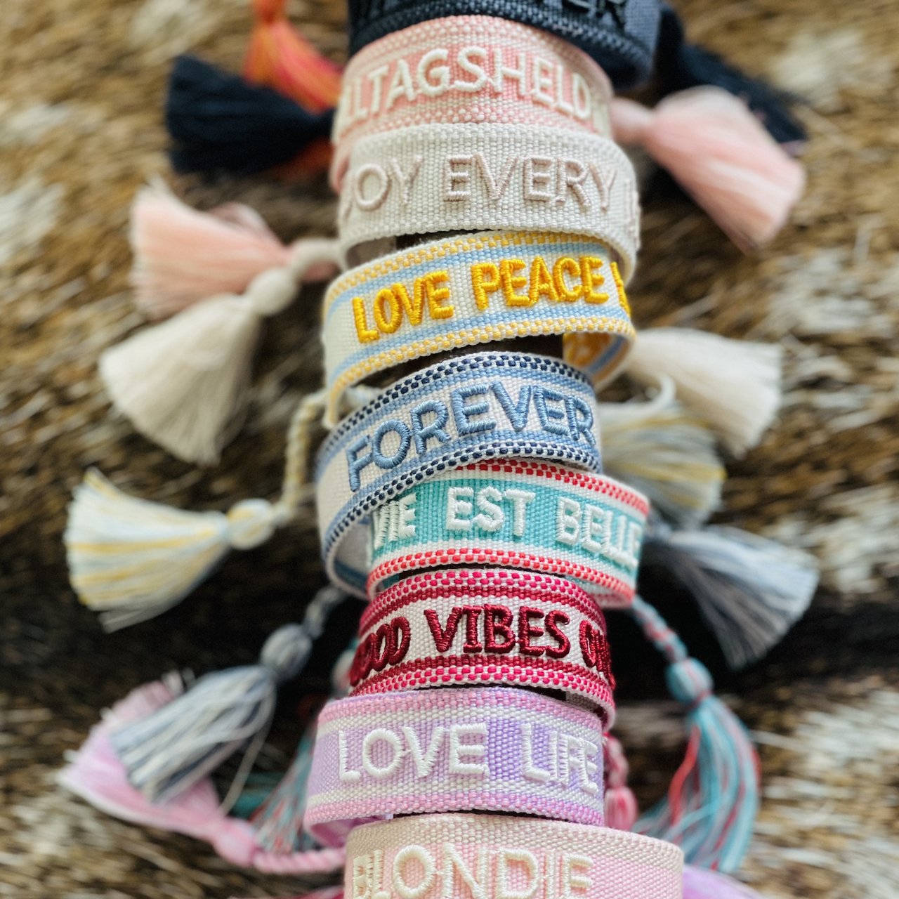 Waldgeflüster - Wholesale Geweven/gevlochten armbanden - Statement armband -NU OR NEVER- gemengde kleur1