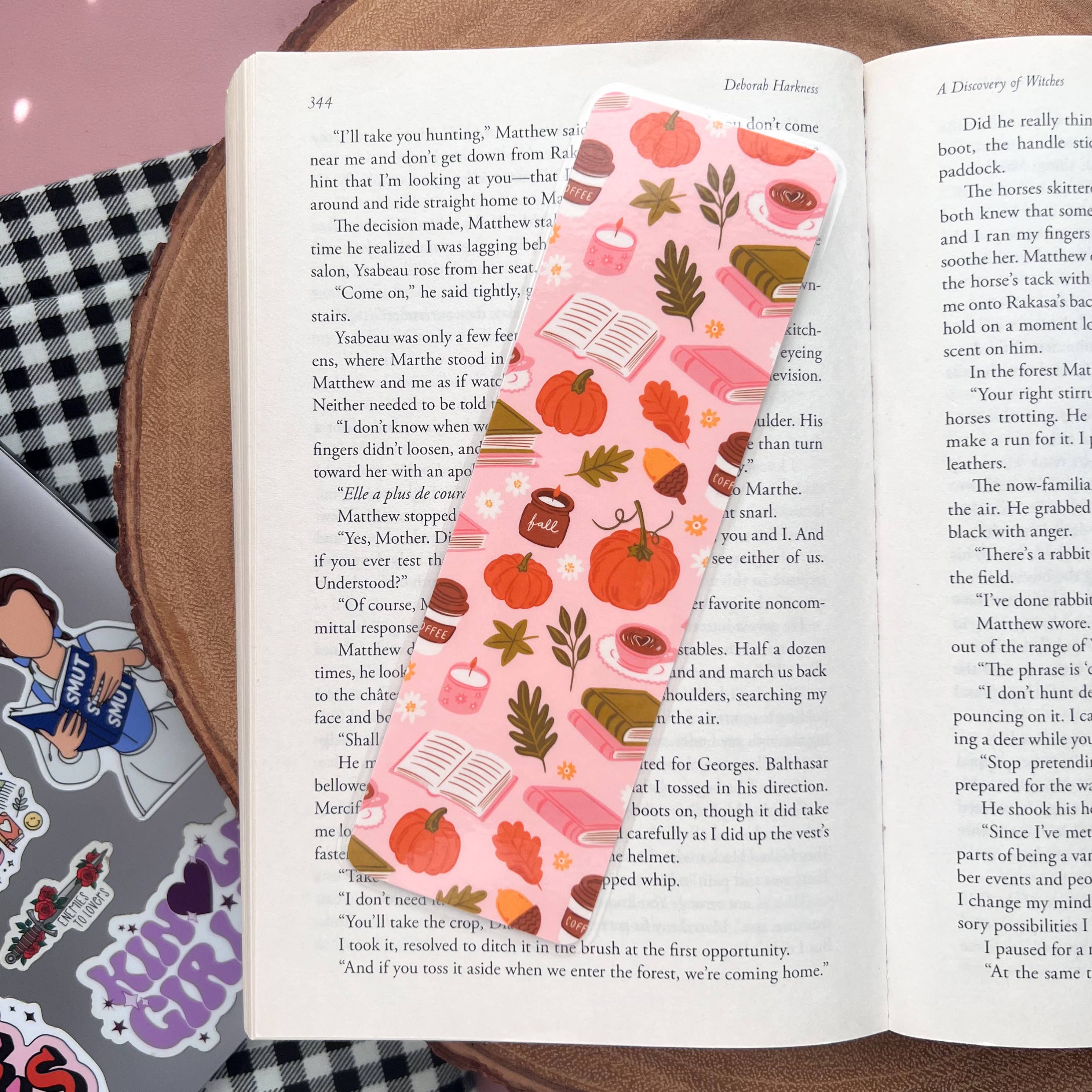 Cozy Reads Shop - Wholesale Bookmark - Fall Feels Bookmark3