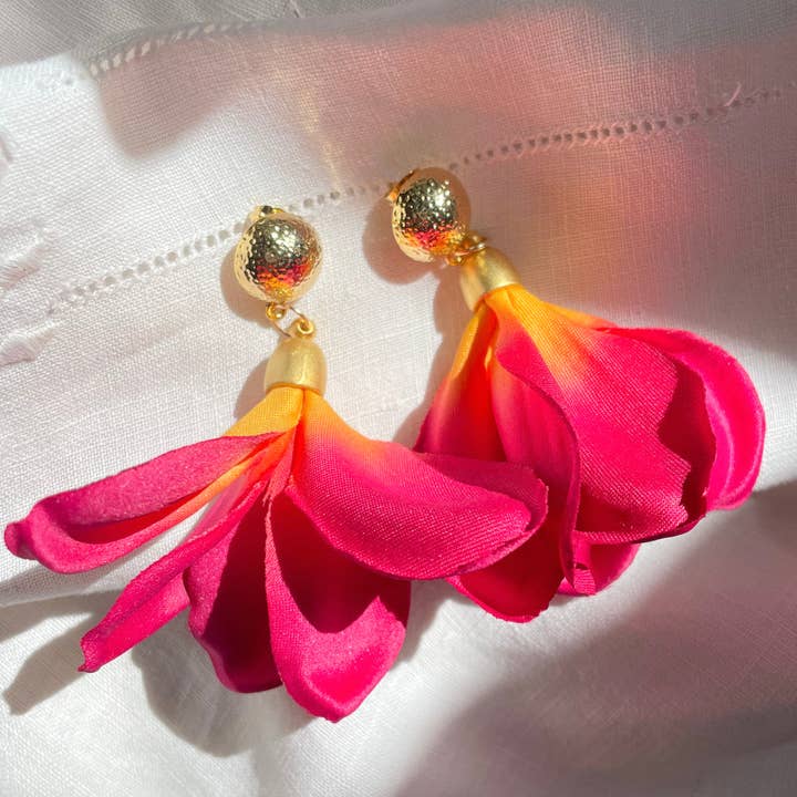 Bali's Flower Earrings for wholesale by Mar&Ella