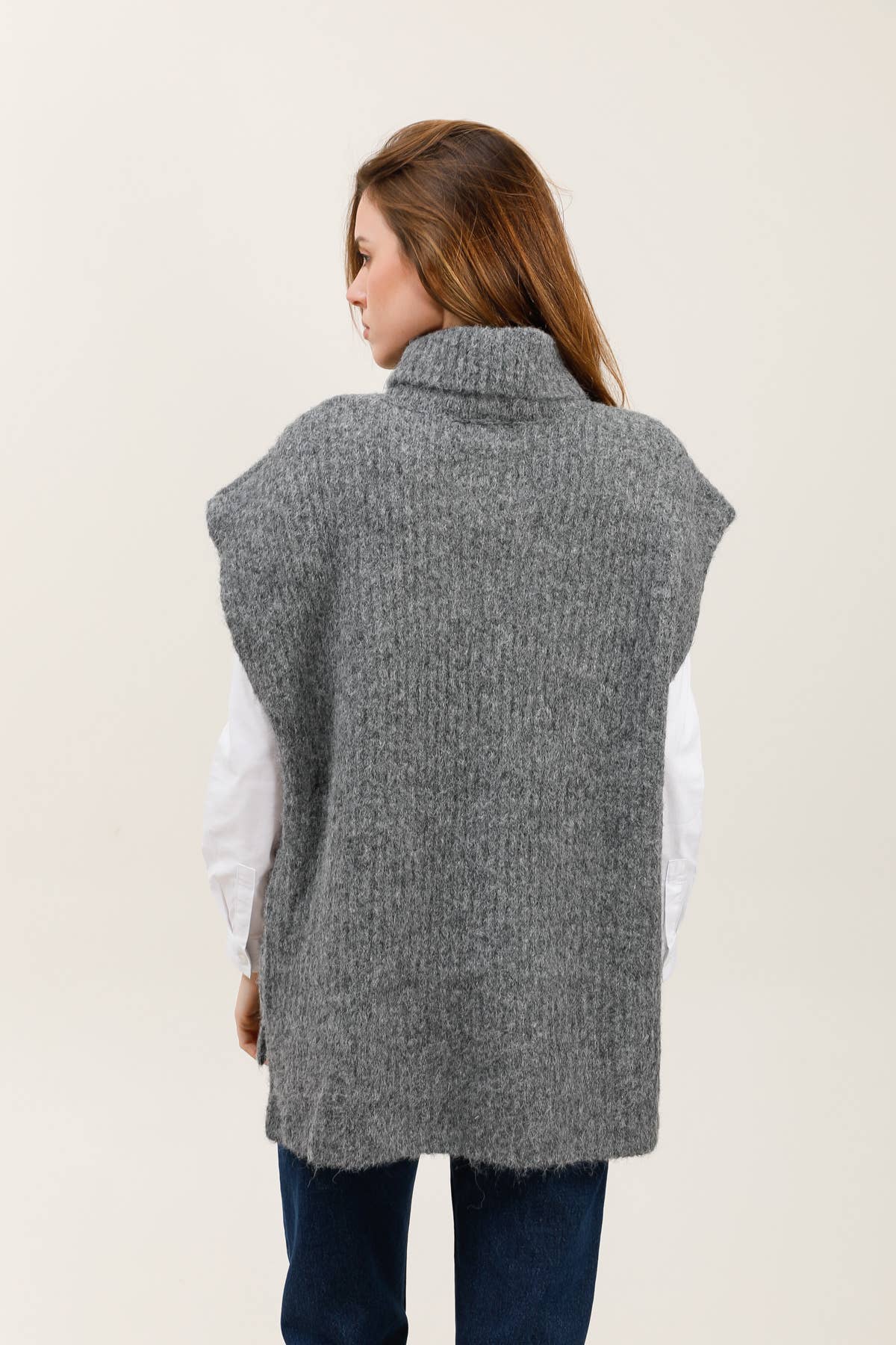 MOOYA - Wholesale Tunic Sweater - Women's - Sleeveless high-neck wool sweater - JS0022