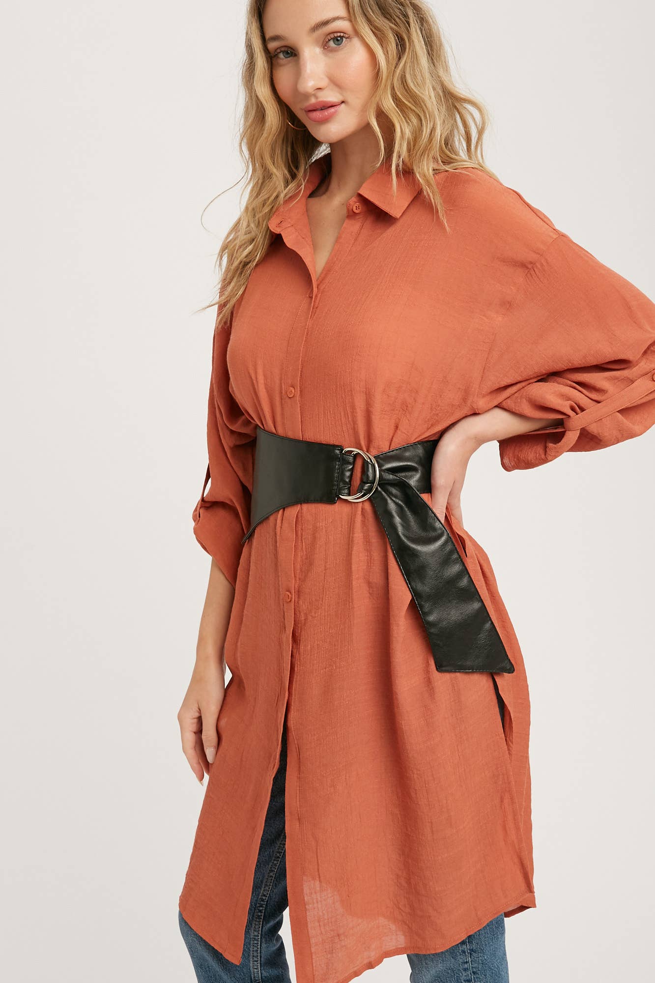 Bluivy - Wholesale Button Down Shirt - Women's - BUTTON-UP VENTED LONGLINE SHIRT51